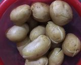 બટેટી (ફરાળી) (Baby potato sabji recipe in Gujarati) રેસીપી સ્ટેપ1ફોટો