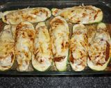Foto del paso 4 de la receta: Zapallitos italianos rellenos con salsa boloñesa