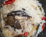 Foto langkah ke 5 dari resep Nasi liwet teri (ricecooker).