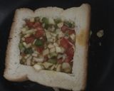 A picture of step 3 of Egg omelette sandwich.