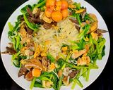 Hình bước làm 3 của món Lòng gà và trứng gà non xào cải đắng và bánh đa nắm Quỳnh Côi