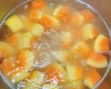 Hình bước làm 3 của món Sườn non kho tiêu & hầm canh đu đủ