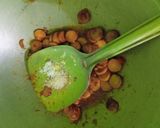 Foto langkah ke 6 dari resep Tumis sosis pedas manis.