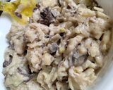 A picture of step 6 of Vegan Mushroom & "Jackfruit" Beef Stroganoff.