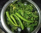 A picture of step 1 of Sandwich with Special Green Chutney.