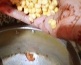 A picture of step 3 of Lauki chana dal mix.