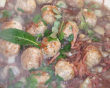 Foto del paso 4 de la receta: Albondiguillas de pavo estofadas