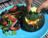 Foto del paso 9 de la receta: Calabacines rellenos con atún y pimientos