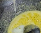 A picture of step 3 of Aloevera besan halwa.