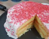 Foto langkah ke 8 dari resep 🎂 Resep filling dan dekorasi Cake | Beginner friendly! 🍰.