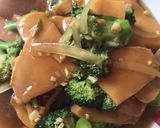 Foto langkah ke 3 dari resep Abalone saos tiram tumis brokoli.