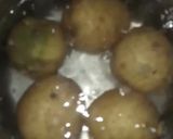 A picture of step 1 of Smashed potatoes.