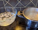 A picture of step 8 of Leg of lamb, baked brinjals and potatoes.