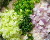 ओट्स और सूजी का उत्तपम(Oats aur suji ka uttapam recipe Hindi) रेसिपी चरण 3 फोटो