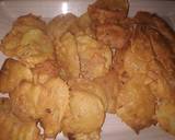 Aloo ke pakordy recipe step 4 photo