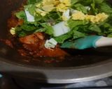 Foto langkah ke 5 dari resep Mie Goreng Rendang.