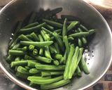 Foto del paso 1 de la receta: Patatas con judías verdes (vainitas y papas)