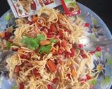 A picture of step 4 of Chinese salad 😋😋.