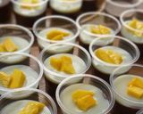 Foto langkah ke 2 dari resep Pudding Coklat Vla Vanilla.