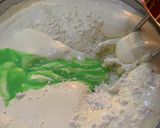 Foto langkah ke 3 dari resep Bolu Pandan Santan (5 telur).