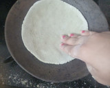 બાજરી ના રોટલા (Bajri rotla Recipe in Gujarati) રેસીપી સ્ટેપ3ફોટો