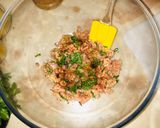 A picture of step 1 of Meatball tomato sauce.