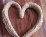 Foto langkah ke 7 dari resep Almonds Flaky Heart Shaped Bread #pr_tirotiii.