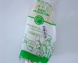Foto langkah ke 1 dari resep Jamur Enoki Crispy.