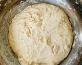 Hình bước làm 8 của món Bánh mì chua (sourdough) không cần định lượng chính xác, không bỏ đi bột cái, và không cần nhào bột