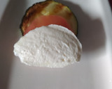 Foto del paso 2 de la receta: Ensalada caprese templada con calabacín y aceite de albahaca