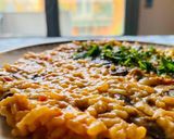 Foto del passaggio 3 della ricetta Risotto con funghi e pomodoro
