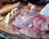 Foto del paso 2 de la receta: Conejo en salsa de almendras con curry