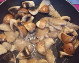 Foto del paso 1 de la receta: Solomillo de cerdo con setas