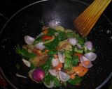 A picture of step 1 of Spanish omlette.