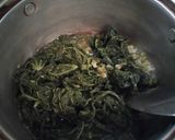 Foto langkah ke 2 dari resep Bobor Daun Singkong.