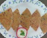 A picture of step 7 of Moong Dal Paratha.