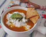 Foto del paso 4 de la receta: Sopa Azteca o sopa de tortilla mexicana -con totopos-