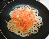 A picture of step 4 of Crispy lutus root (renkon) pizza.