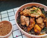 Hình bước làm 1 của món Cơm nhà với các món gà