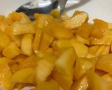 A picture of step 1 of Mango cream dessert.
