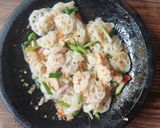 Foto langkah ke 4 dari resep Seblak Rafael (Seblak Seuhah Coet).