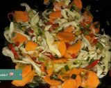 Foto langkah ke 5 dari resep Tumis jamur sayur.