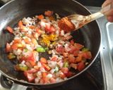 A picture of step 3 of Paneer Tava Pulao.