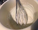 Une image de l'étape 2 de Tarte vanille et fromage blanc (pâte brisée à l'œuf).