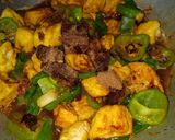 Foto langkah ke 4 dari resep Tumis tahu kecap pedas.