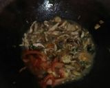 Foto langkah ke 4 dari resep Tumis Pindang Suwir.