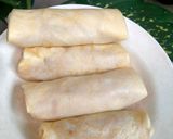 Foto langkah ke 3 dari resep Chicken eggroll.