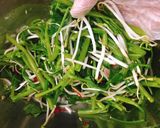 Hình bước làm 2 của món Rau muống trộn (gỏi rau muống)