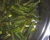 A picture of step 1 of Dahi Bhindi Okra in Curd.