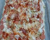 Foto langkah ke 4 dari resep Pizza Kotak.
